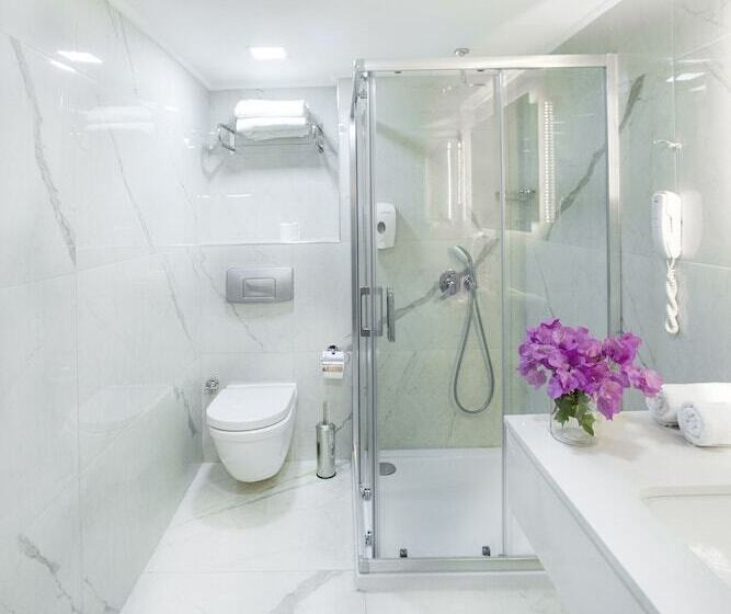 家庭间, Pırıl Hotel Thermal&beauty Spa