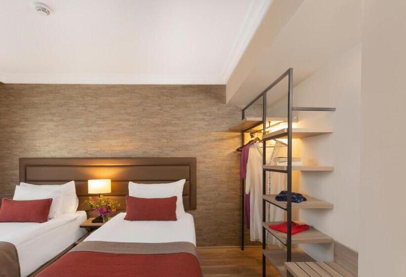 小型套房带泳池景, Pırıl Hotel Thermal&beauty Spa