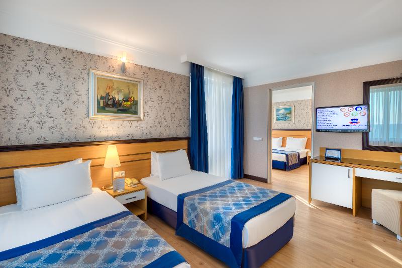 اتاق خانوادگی, Porto Bello Hotel Resort & Spa