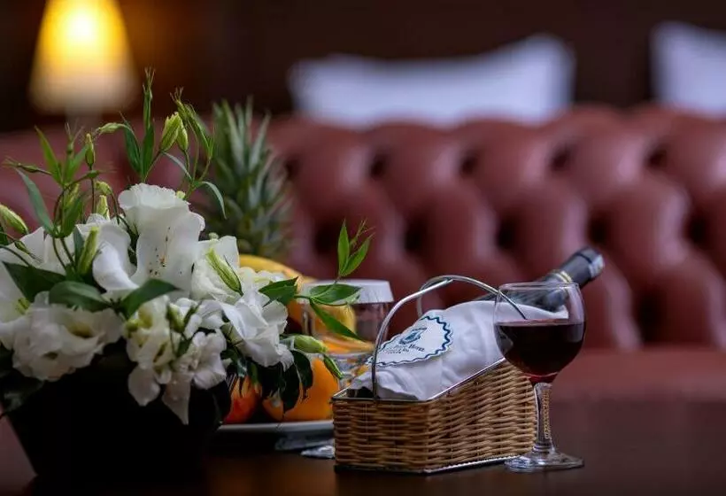 سوئیت سینیور, Porto Bello Hotel Resort & Spa