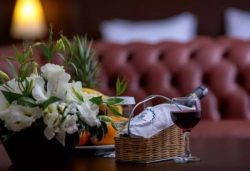 سوئیت سینیور, Porto Bello Hotel Resort & Spa