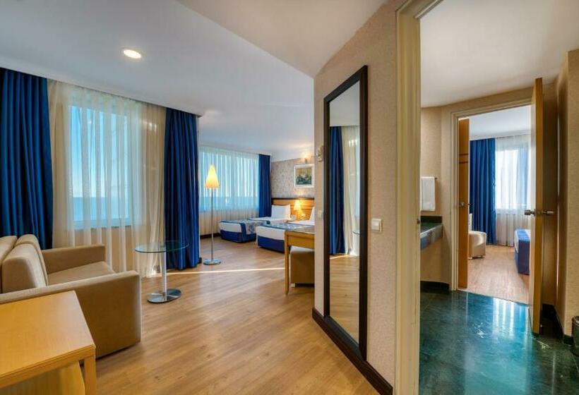 اتاق خانوادگی, Porto Bello Hotel Resort & Spa