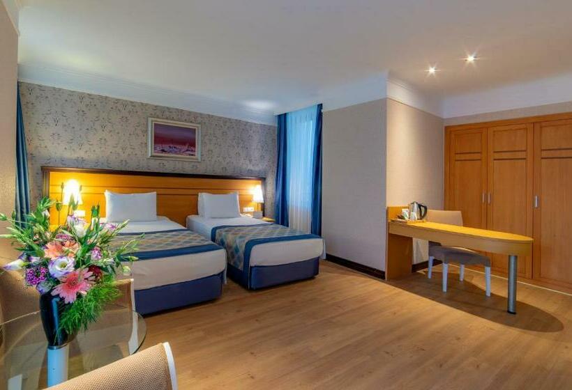 اتاق خانوادگی, Porto Bello Hotel Resort & Spa