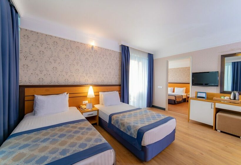 اتاق خانوادگی, Porto Bello Hotel Resort & Spa