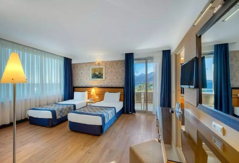 اتاق خانوادگی, Porto Bello Hotel Resort & Spa