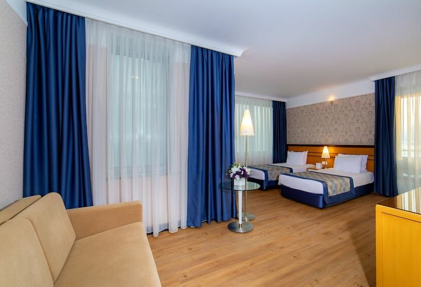 اتاق خانوادگی, Porto Bello Hotel Resort & Spa