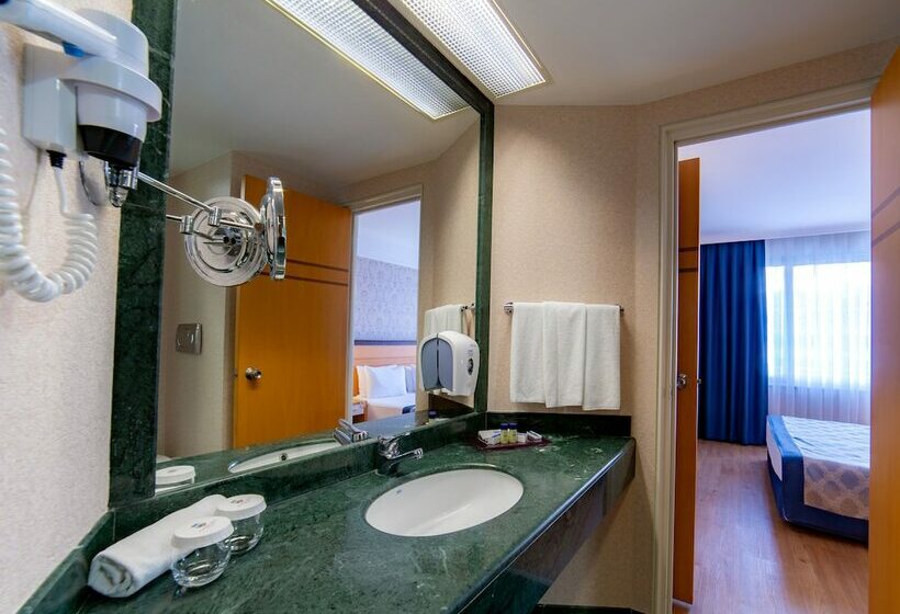 اتاق خانوادگی, Porto Bello Hotel Resort & Spa