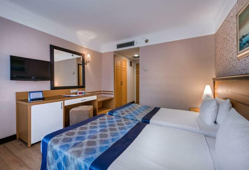 اتاق اقتصادی داخلی, Porto Bello Hotel Resort & Spa