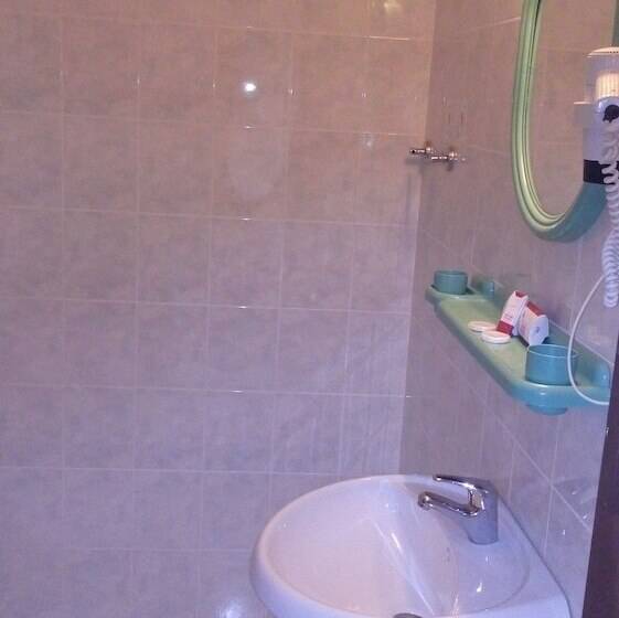 スタンダードルーム, Semoris