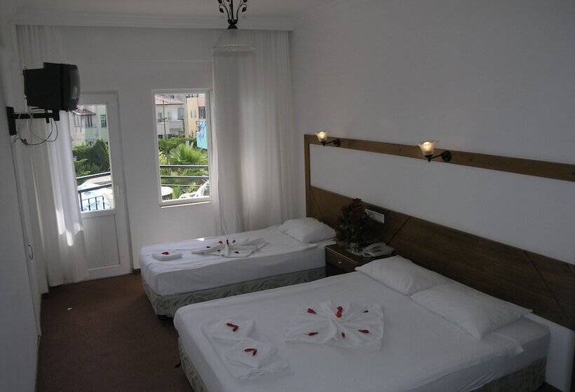 스탠다드 트리플 룸, Semoris