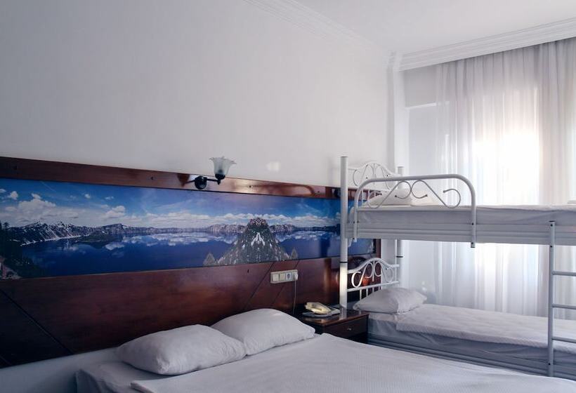 패밀리 룸, Semoris