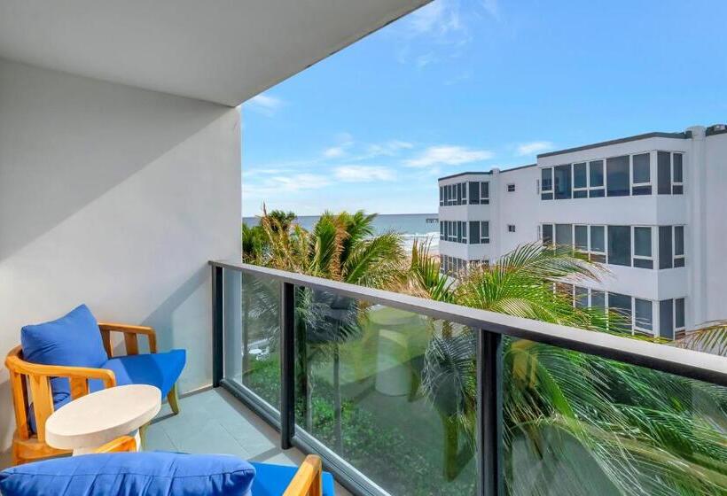 带大床的标准间, Tideline Palm Beach Ocean Resort And Spa