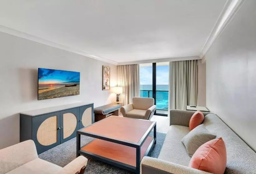 Sviitti King-vuode, Tideline Palm Beach Ocean Resort And Spa