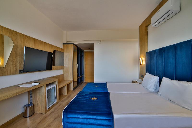 Camera Standard, Nashira City Resort