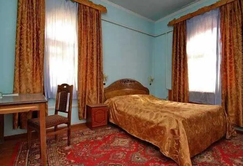 Deluxe-huone, Islambek Khiva