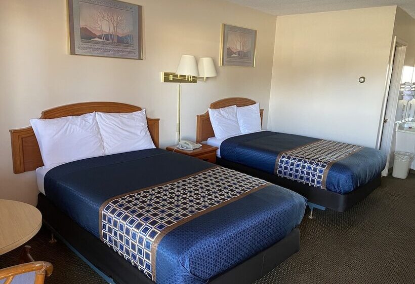 غرفه قياسيه سريرين مزدوجين, Parkview Motel