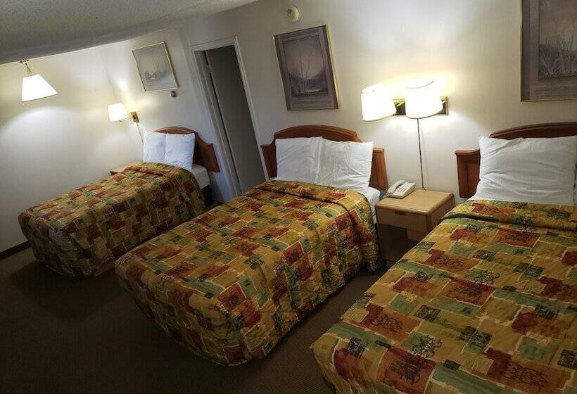 غرفة قياسية ثلاثية, Parkview Motel