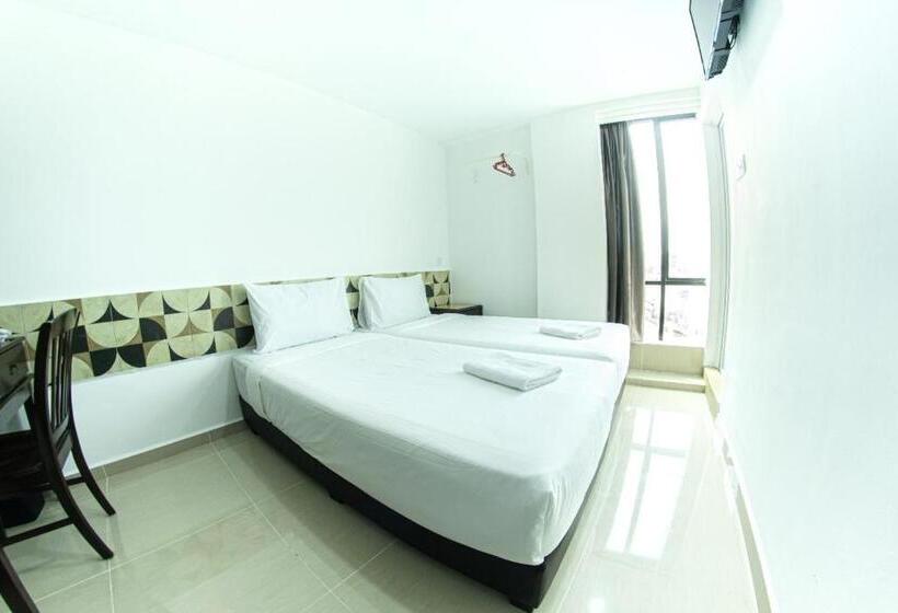 标准间, Grand Bagan