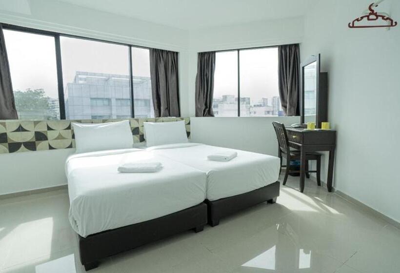 标准间, Grand Bagan