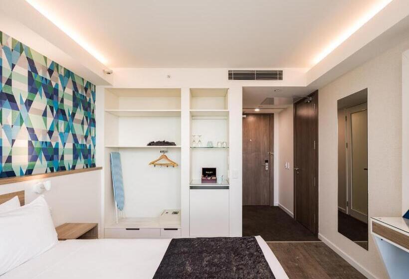 带大床的标准工作室, Carnmore Hotel Christchurch