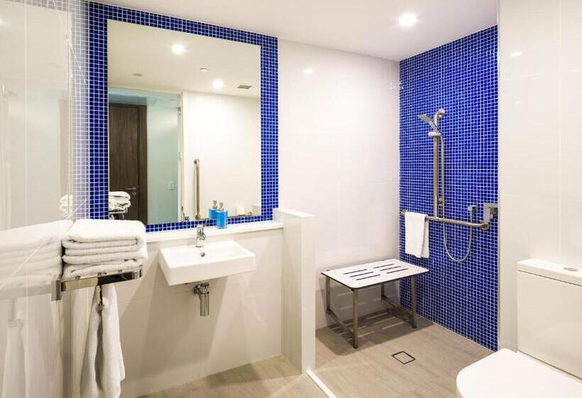 标准工作室, Carnmore Hotel Christchurch