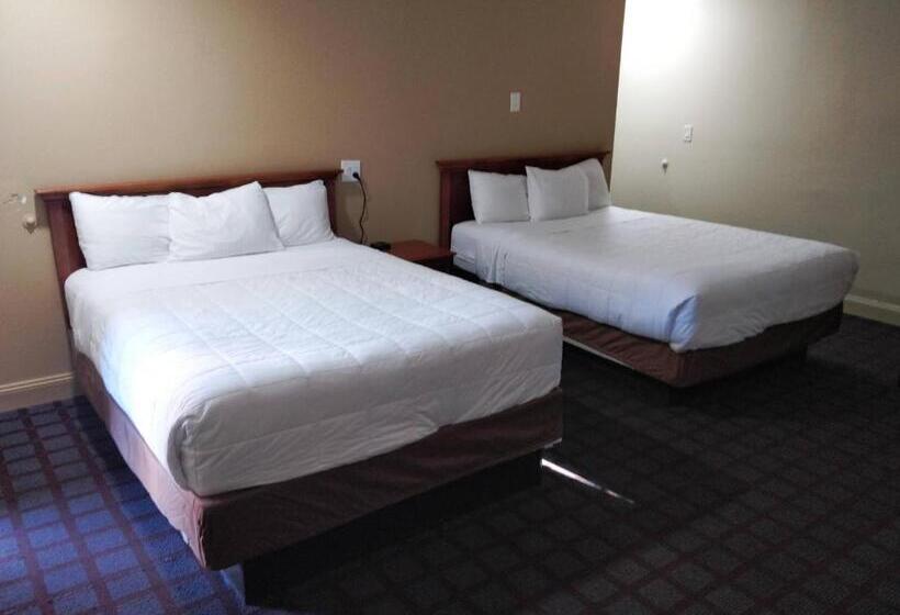 اتاق خانوادگی با چشمانداز کوه, Ventura Grand Inn