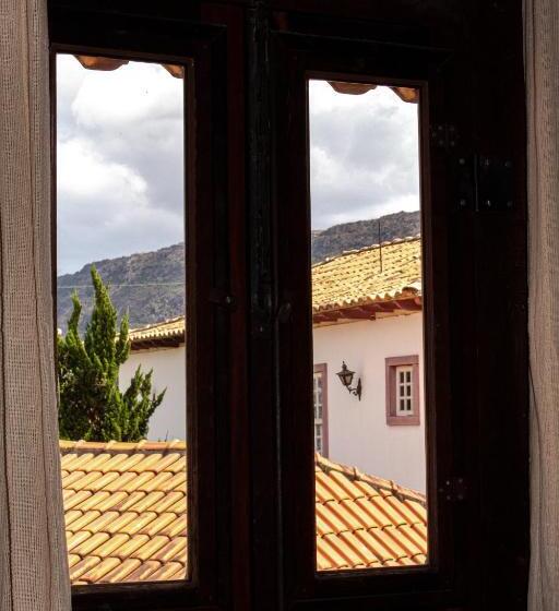 Quarto Estandar com Sacada, Pousada Janelas Da Serra