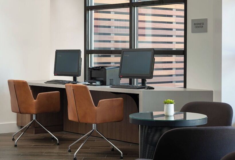 Номер Стандарт 2 Двуспальные Кровати, Courtyard Seattle Downtown/lake Union