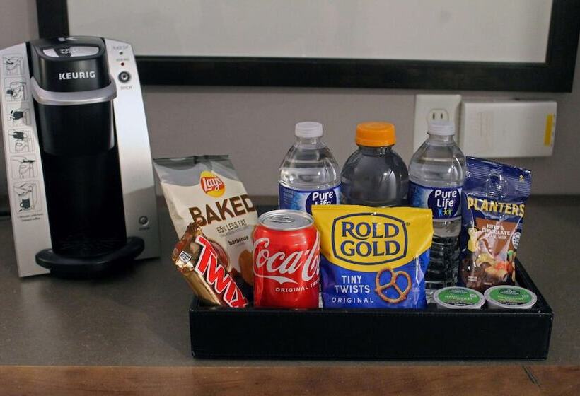 带2个双人床的标准工作室, Hampton Inn Madison Square Garden Area