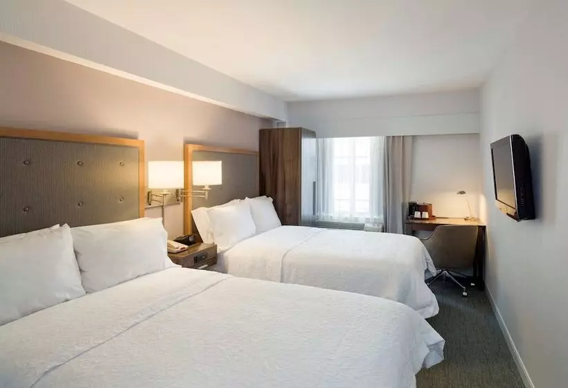 Standard-huone 2 Parivuodetta, Hampton Inn Madison Square Garden Area