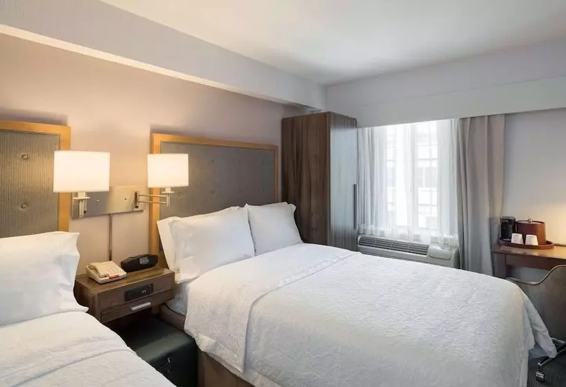 Standard-huone 2 Parivuodetta, Hampton Inn Madison Square Garden Area