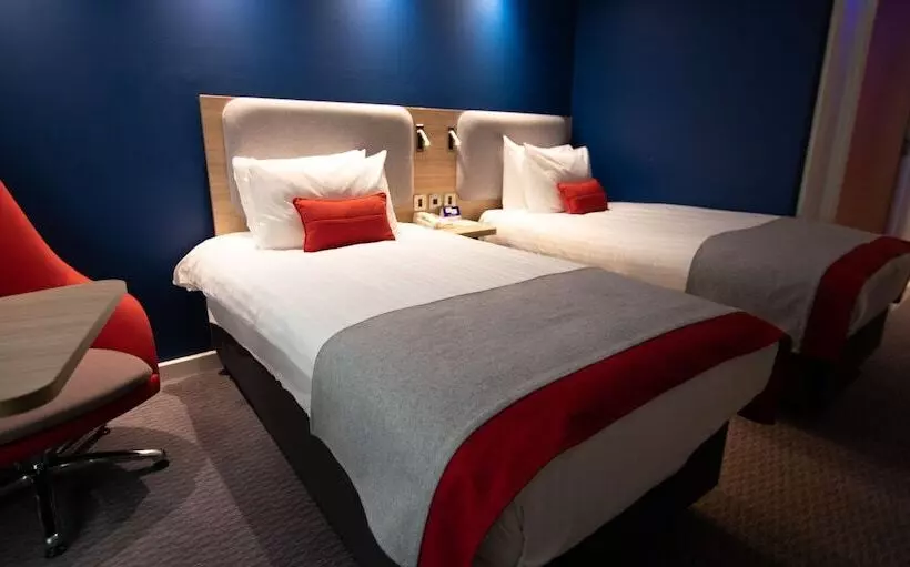 スタンダードルーム, Holiday Inn Express London Stansted Airport, An Ihg