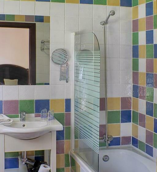 اتاق استاندارد, Malaga Picasso