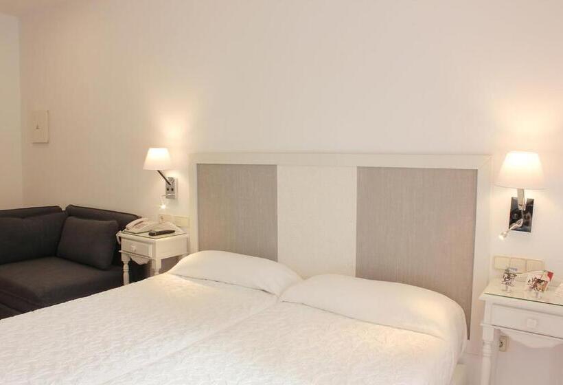 اتاق استاندارد, Malaga Picasso