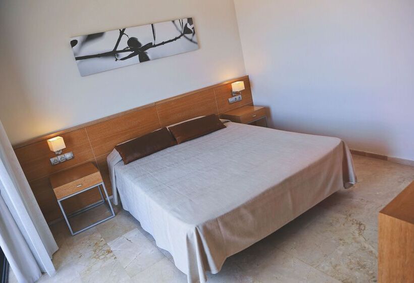 스탠다드 룸, Ohtels Les Oliveres