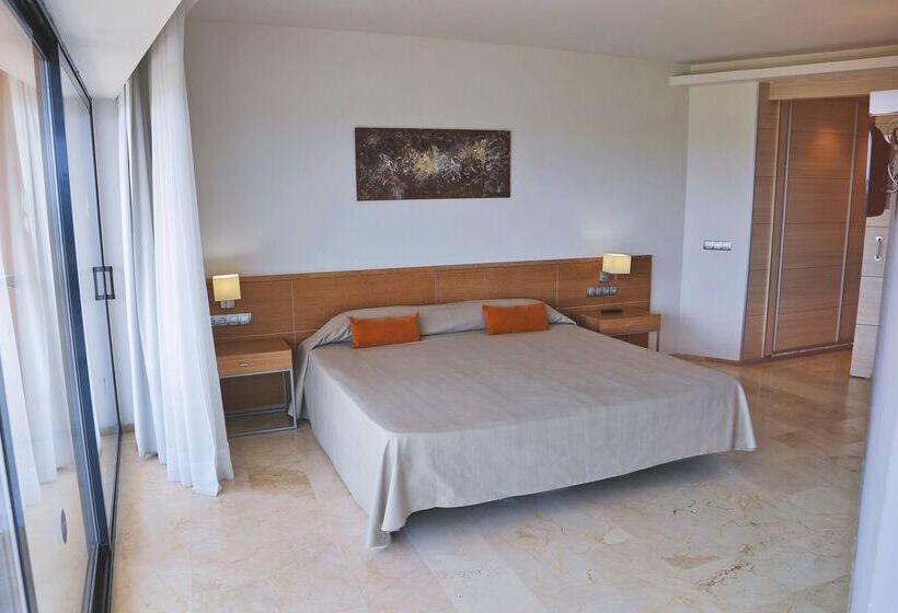 스탠다드 룸, Ohtels Les Oliveres