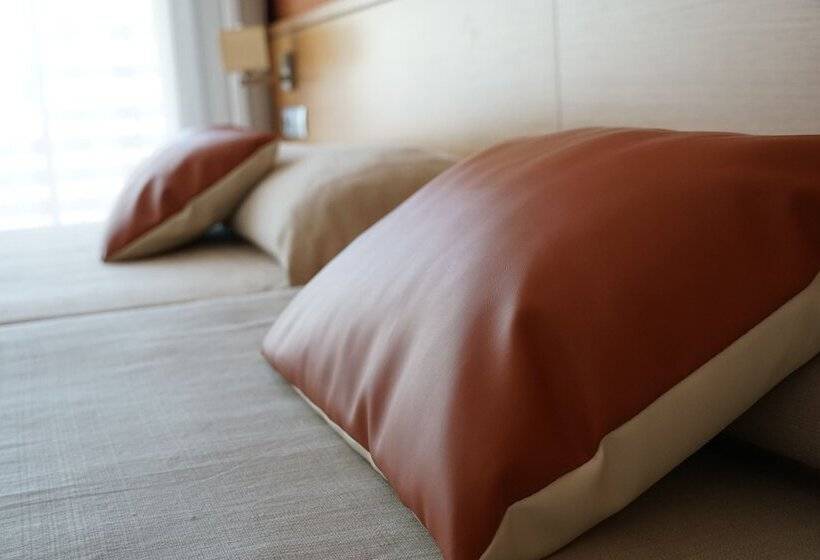 침실 1개 아파트, Ohtels Les Oliveres