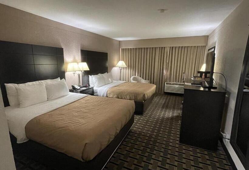 Quarto Estandar, Quality Inn & Suites