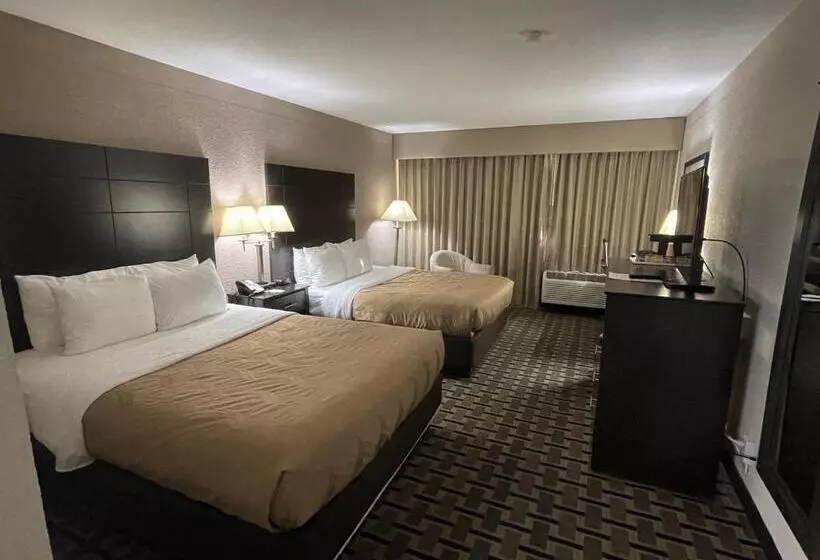 スタンダードルーム, Quality Inn & Suites