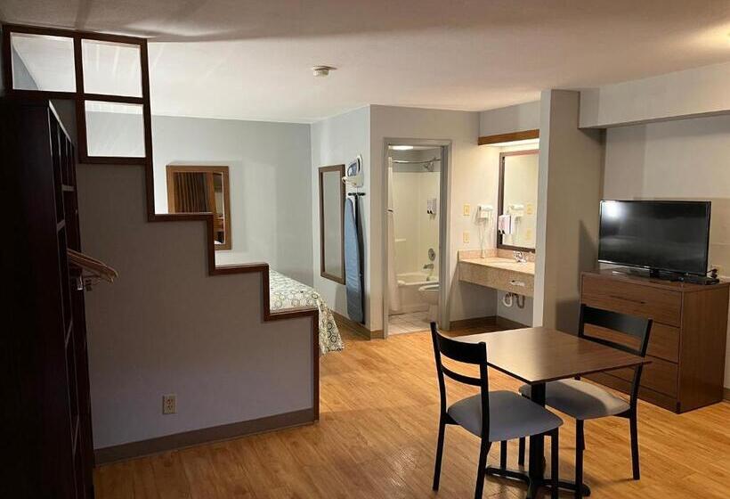 إستوديو قياسى سرير كينج, Red Roof Inn Amarillo West