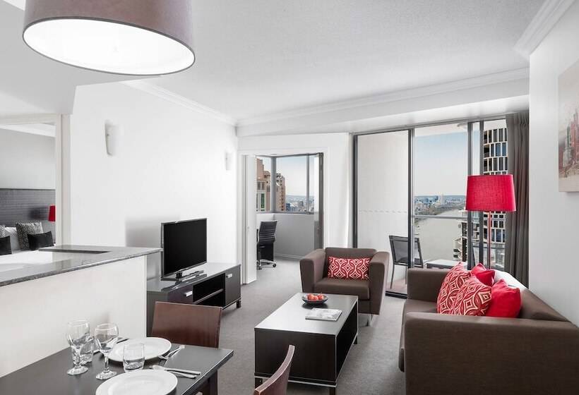 1 Bedroom Apartment River View, Mantra On Queen