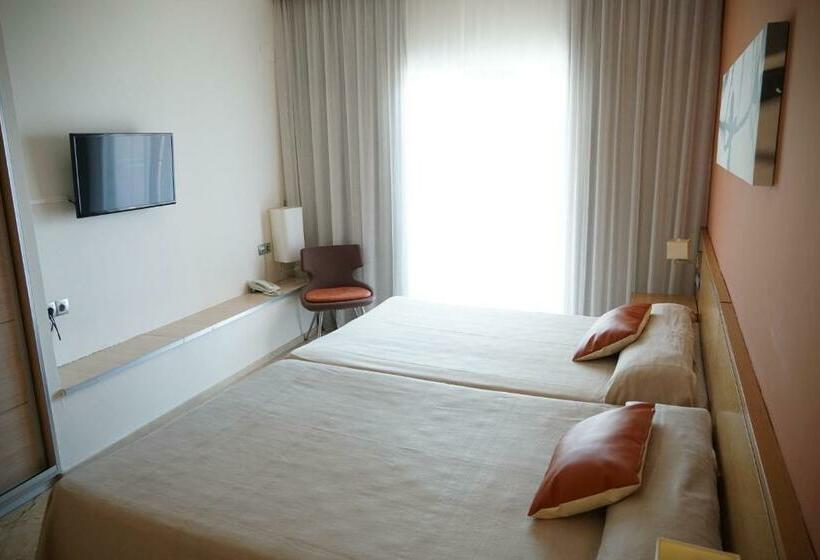 스탠다드 룸, Ohtels Les Oliveres