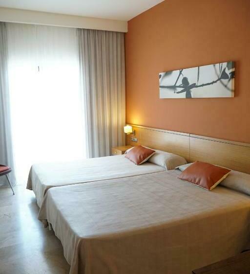 스탠다드 룸, Ohtels Les Oliveres