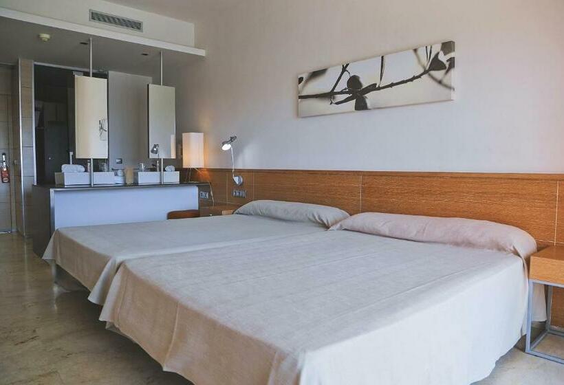 חדר סטנדרט, Ohtels Les Oliveres