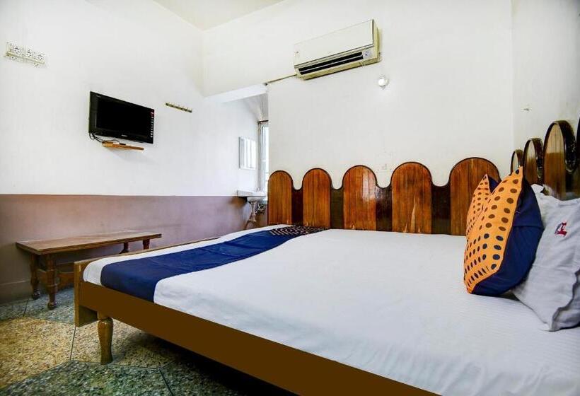 חדר אקונומי לשלושה, Spot On Hotel Jd Sons