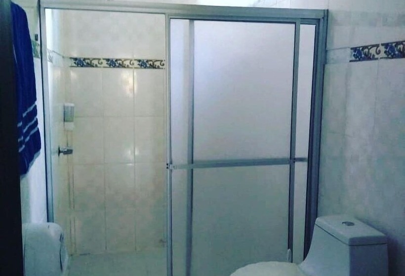 اتاق استاندارد, Cataleya Hostel