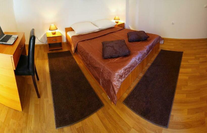 اتاق استاندارد, Guesthouse Liska