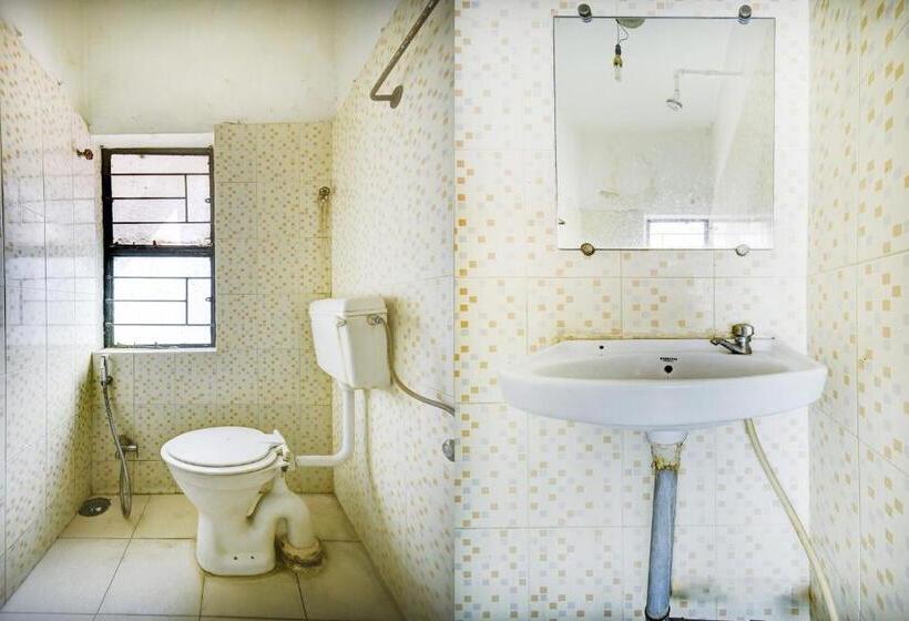 חדר אקונומי לשלושה, Spot On Hotel Jd Sons