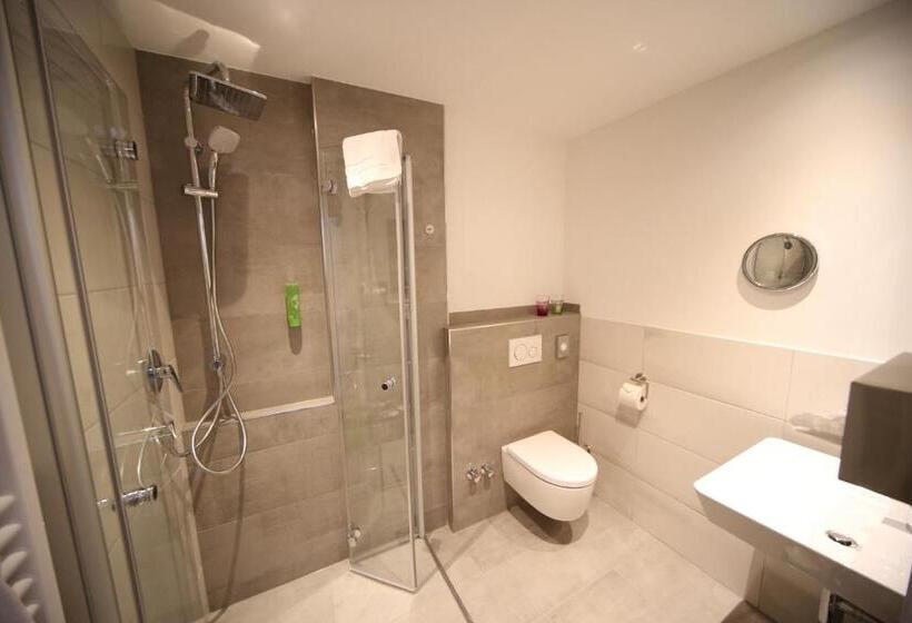 ジュニアスイート, La Maison Vintage