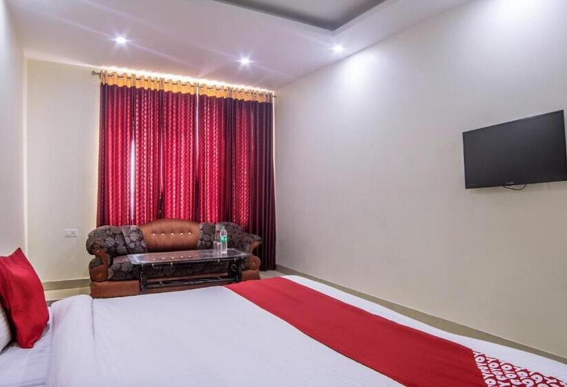 غرفة قياسية, Capital O  Shivalaya